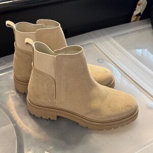 Steve Madden Beige Suede Ankle Booties